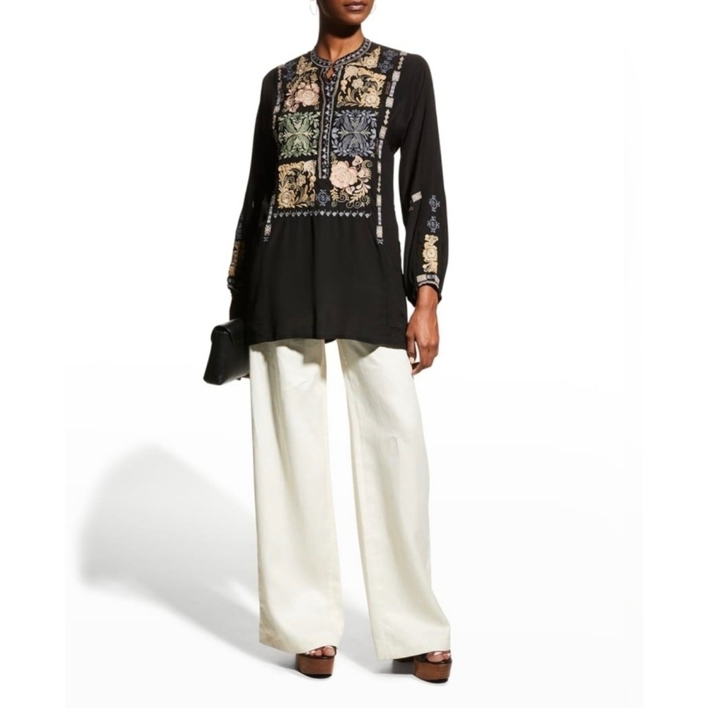 Johnny Was Biya Black 100% Silk Embroidered Tunic Top Long Sleeve Pockets Size M